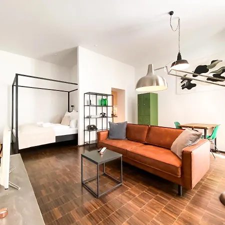 Modernes Loft-apartment Inkl Tiefgarage Im Zentrum Leipzigs Appartement
